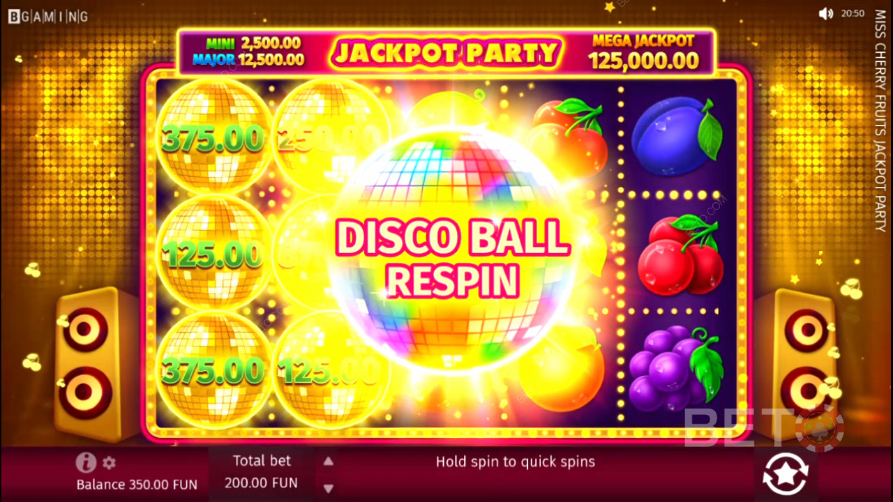 Consigue seis o más Disco Balls en los rodillos para desbloquear la función Disco Ball Respin.